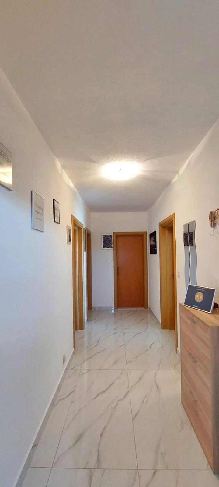 Apartment M&M With Private Pool Kucine Екстер'єр фото